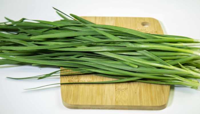 孕妇可以吃韭菜吗？ 孕妇能不能吃韭菜