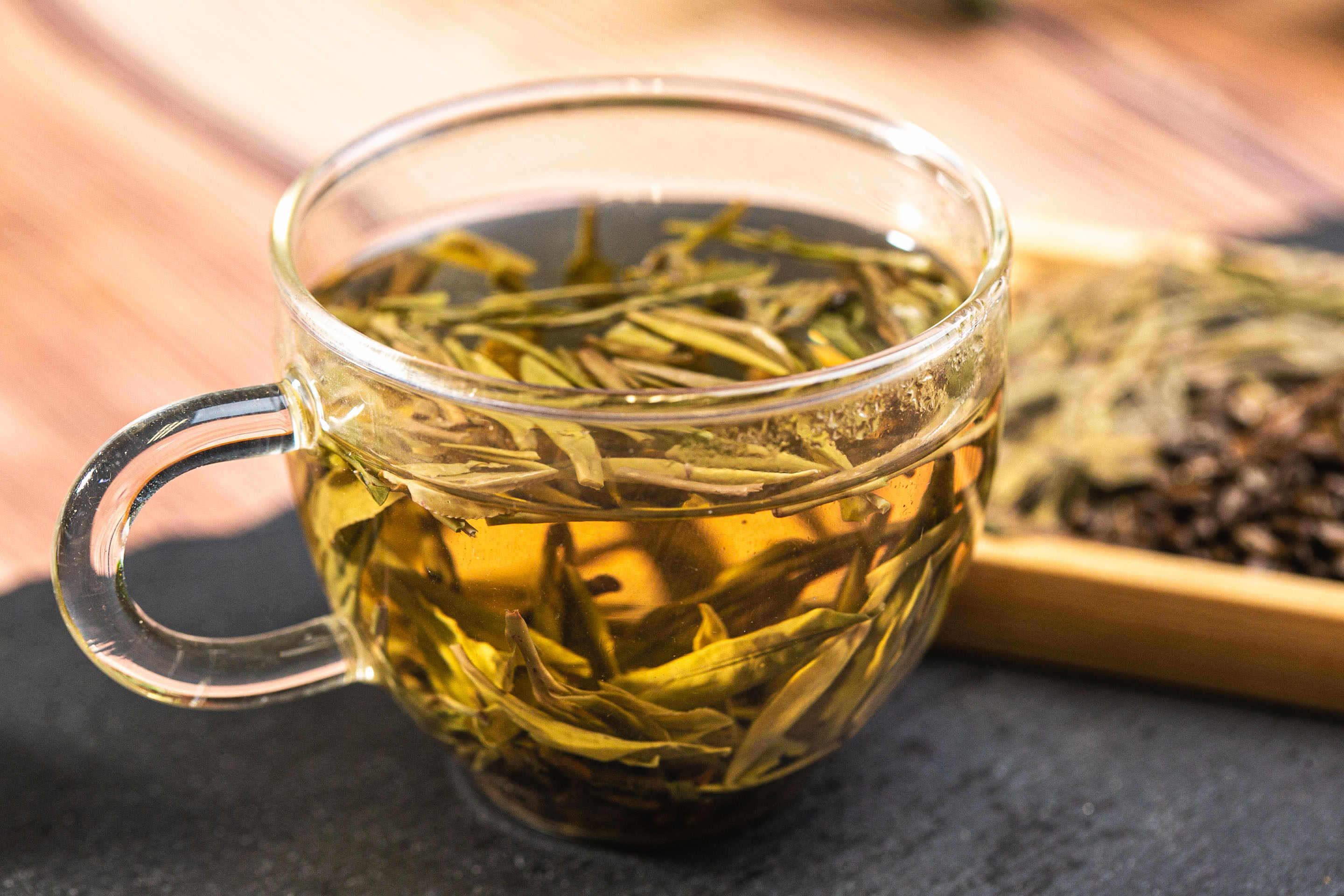 茄子和决明子一起泡吗？ 茄子决明子泡茶的功效