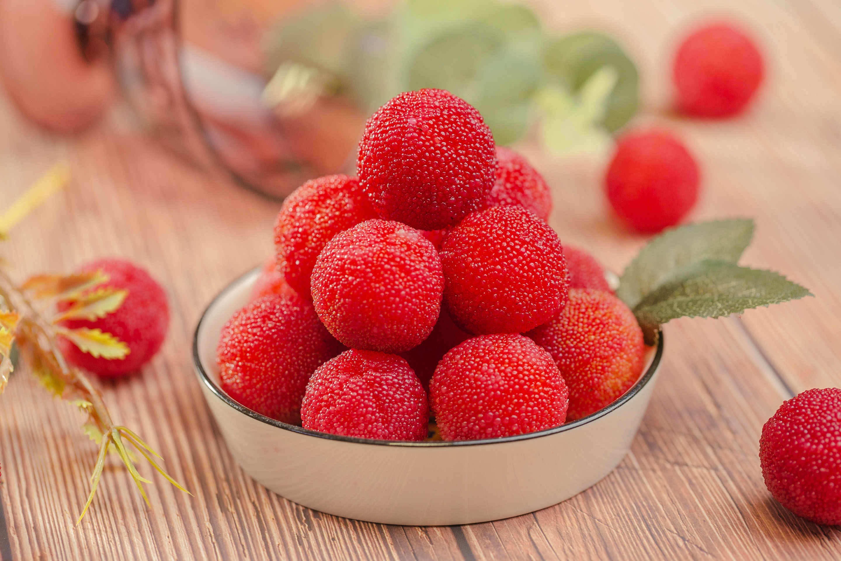 吃杨梅酒有哪些好处呢 杨梅的食用方法