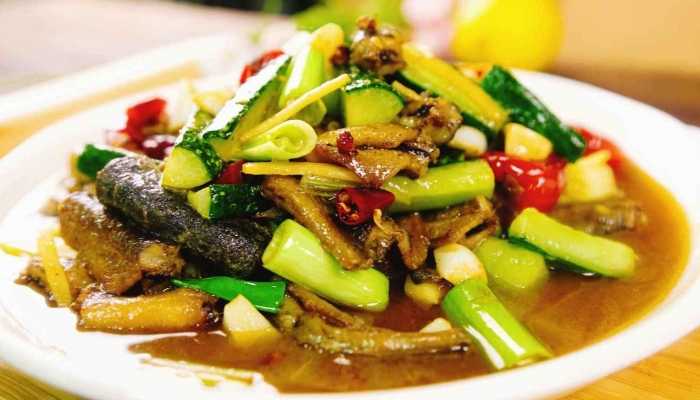 爆炒鳝鱼片怎样做才会没有土腥味？两种方式介绍