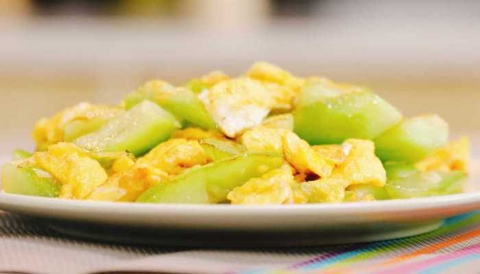 丝瓜婴儿辅食可以吃吗？，宝宝吃丝瓜的好处和注意事项