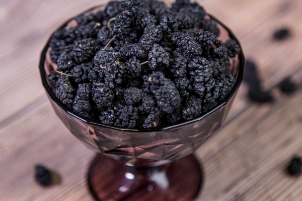 月经期间可以吃桑葚吗？ 经期吃桑葚注意事项