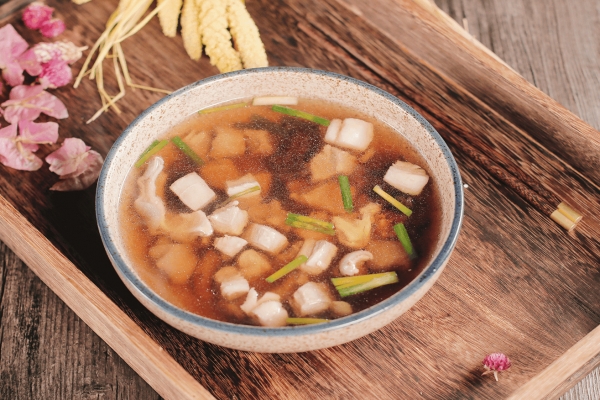 体寒湿气重喝什么茶好 体寒湿气重适合吃什么食物