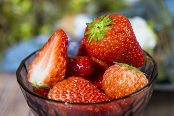 女人吃草莓的好处和坏处 女人应该多吃什么水果