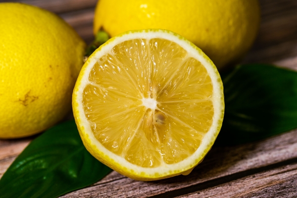 草莓不能和什么一起吃 草莓的营养功效