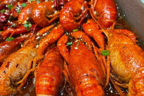 小龙虾隔夜加热可以吃吗？ 小龙虾的禁忌人群