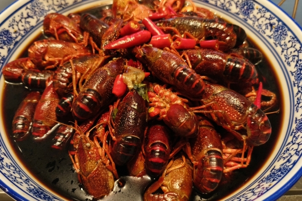 小龙虾隔夜加热可以吃吗？ 小龙虾的禁忌人群