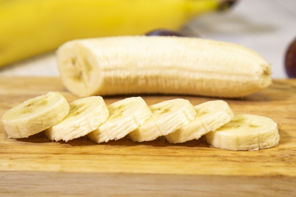 减肥期间可以吃小龙虾吗？ 减肥适合吃什么水果