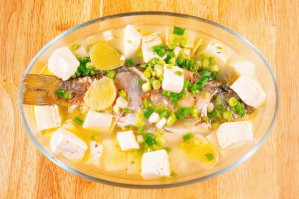 孕妇可以吃小龙虾吗？ 孕妇适合喝什么汤