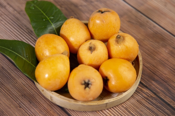 哺乳期可以吃枇杷吗？ 哺乳期女性不适合吃什么