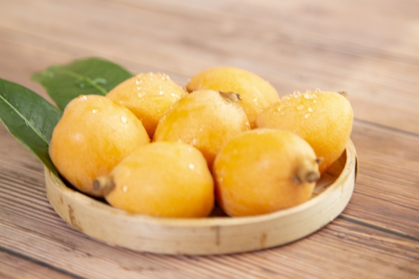 榴莲和枇杷可以一起吃吗？ 榴莲怎么保存才好