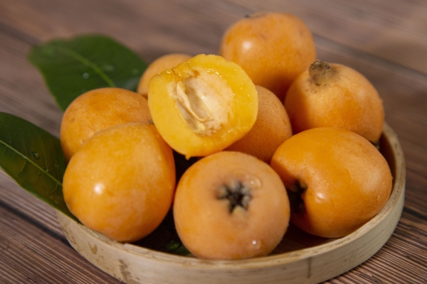 枇杷不能和什么一起吃 枇杷可以怎么吃