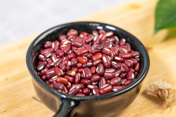 红豆与赤小豆的好处 红豆与赤小豆哪个祛湿效果好