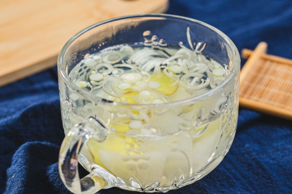 生姜如何泡水喝能祛湿去寒 生姜泡水喝的注意事项