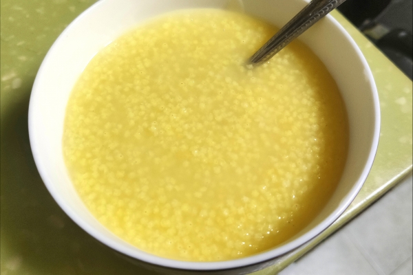 健脾祛湿去肝火的粥有哪些 喝粥注意事项