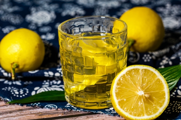 男性喝什么水可以祛湿排毒 具有祛湿排毒的水饮品