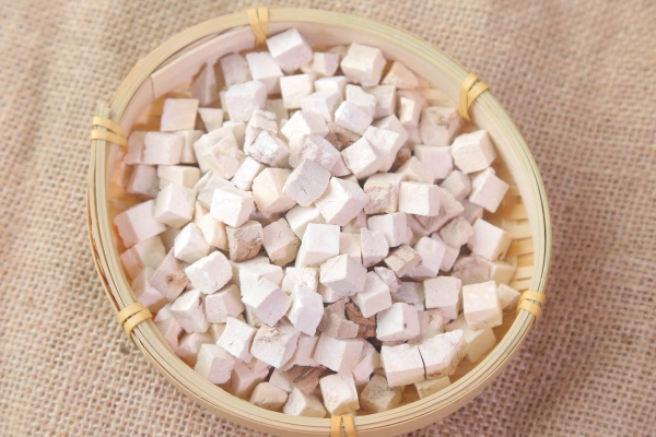 祛湿泡脚可以加什么东西 泡脚加什么辅助祛湿气