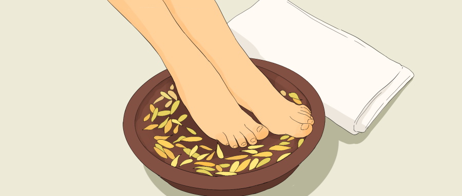 什么时间泡脚祛湿效果最好 泡脚加什么好