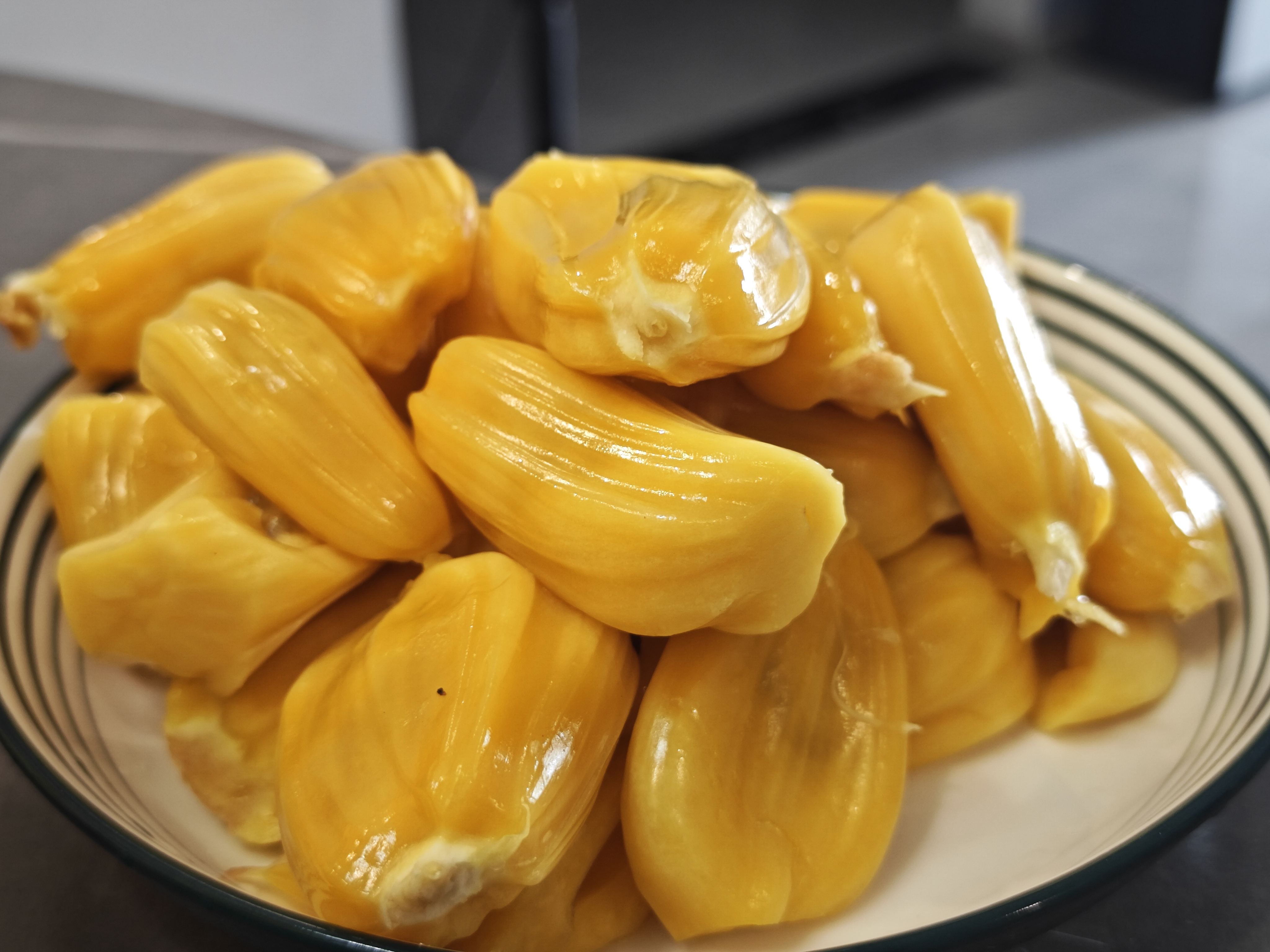 吃完菠萝蜜千万不能碰的5种食物 菠萝蜜如何储存