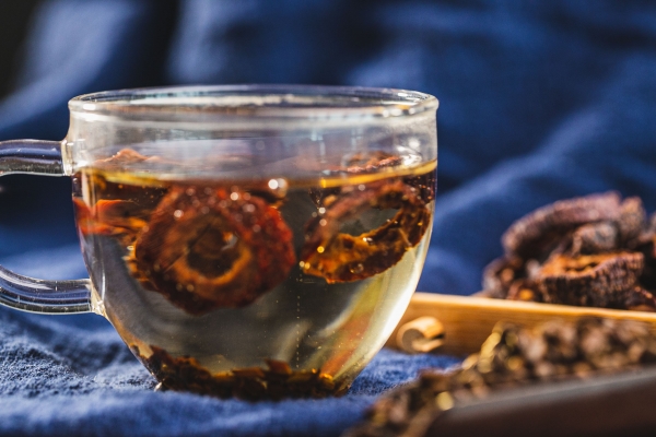 每天喝山楂水能降血脂吗？ 山楂加什么降血脂最快