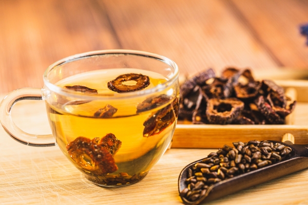 每天喝山楂水能降血脂吗？ 山楂加什么降血脂最快