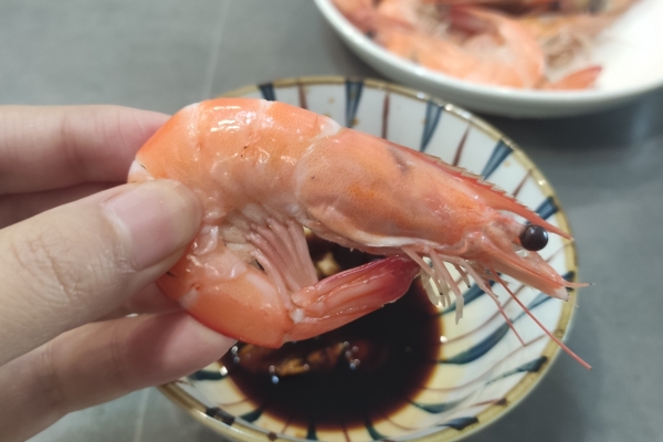 柿子和虾能一起吃吗？ 柿子和虾的禁忌人群