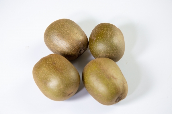 猕猴桃可以放冰箱保存吗？ 熟透了的猕猴桃可以放冰箱吗？