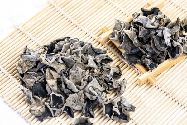 黑木耳怎么泡发最好 泡发黑木耳需要注意什么