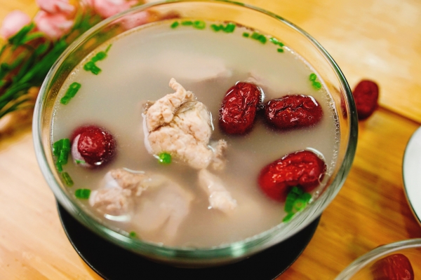 补血吃什么食物最好最快 补血的食疗方法