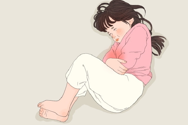 肚子疼按哪个穴位 肚脐上部一阵一阵疼是怎么回事