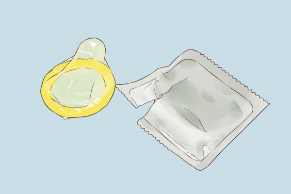 选购安全套时应注意什么 安全套使用注意事项