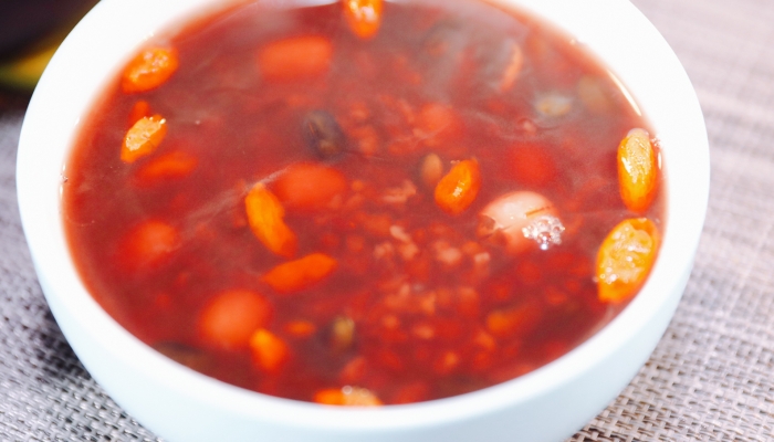 白露吃莲子粥养生合适吗？ 莲子粥在养生中的优点