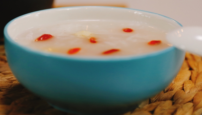 白露吃莲子粥养生合适吗？ 莲子粥在养生中的优点