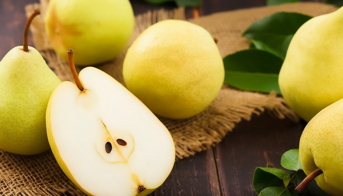 秋分吃雪梨煮水最养生吗？ 雪梨煮水在秋分的优势