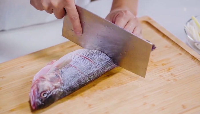 秋分吃清蒸鲈鱼最养生吗？ 秋分吃鲈鱼的一些小建议