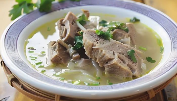 秋分阳虚体质吃羊肉汤最养生吗？ 秋分吃羊肉汤的注意要点